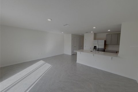 Touwnhouse à louer à Ocala, Floride: 3 chambres, 139.82 m2 № 2406494 - photo 3