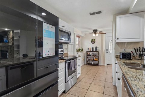 Villa ou maison à vendre à Oldsmar, Floride: 3 chambres, 125.14 m2 № 2401173 - photo 4