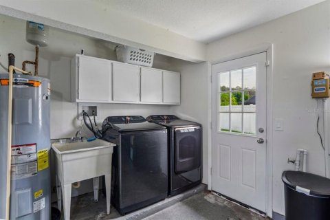Villa ou maison à vendre à Oldsmar, Floride: 3 chambres, 125.14 m2 № 2401173 - photo 26