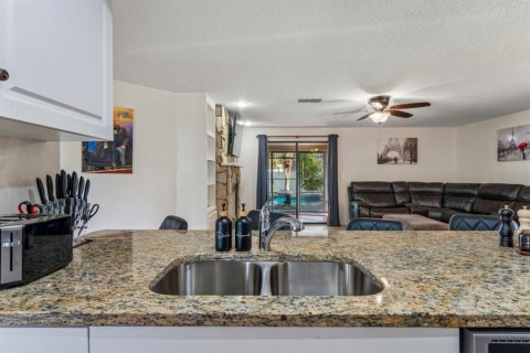 Villa ou maison à vendre à Oldsmar, Floride: 3 chambres, 125.14 m2 № 2401173 - photo 5