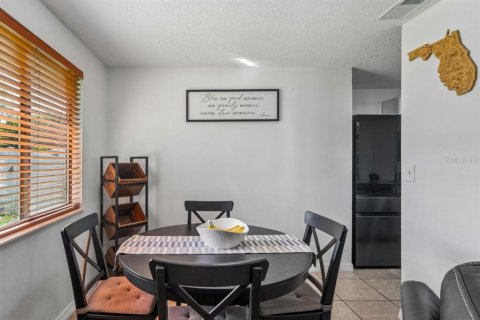 Villa ou maison à vendre à Oldsmar, Floride: 3 chambres, 125.14 m2 № 2401173 - photo 17