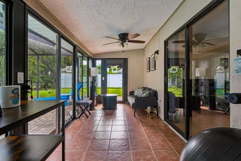 Villa ou maison à vendre à Oldsmar, Floride: 3 chambres, 125.14 m2 № 2401173 - photo 25