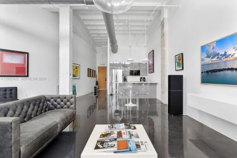 Copropriété à vendre à Miami, Floride: 1 chambre, 126.63 m2 № 2066429 - photo 6