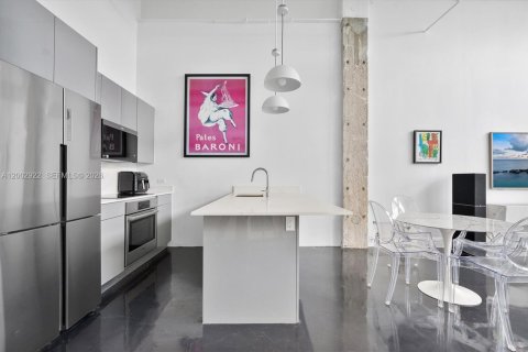 Copropriété à vendre à Miami, Floride: 1 chambre, 126.63 m2 № 2066429 - photo 14