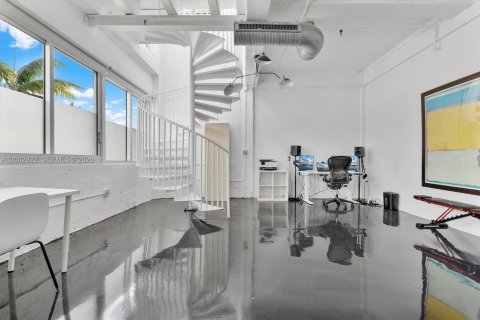 Copropriété à vendre à Miami, Floride: 1 chambre, 126.63 m2 № 2066429 - photo 27