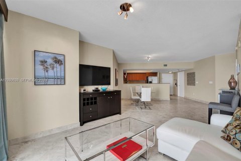 Copropriété à vendre à Sunny Isles Beach, Floride: 1 chambre, 92.9 m2 № 2181231 - photo 5