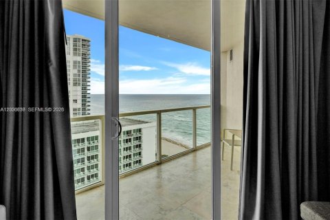Copropriété à vendre à Sunny Isles Beach, Floride: 1 chambre, 92.9 m2 № 2181231 - photo 7