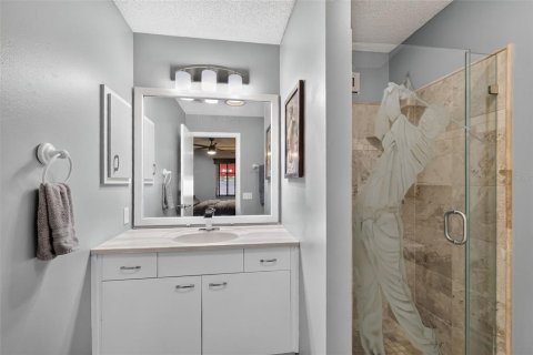 Casa en venta en Lady Lake, Florida, 2 dormitorios, 107.4 m2 № 2157729 - foto 22