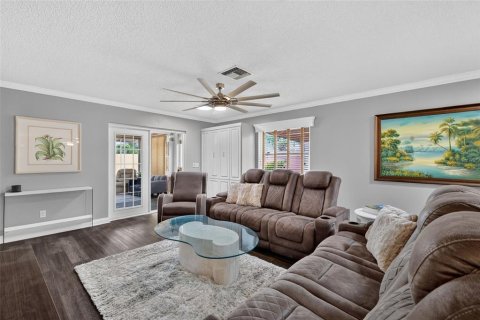 Casa en venta en Lady Lake, Florida, 2 dormitorios, 107.4 m2 № 2157729 - foto 16