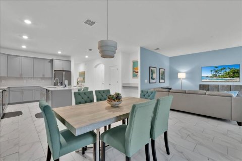 Villa ou maison à vendre à Davenport, Floride: 6 chambres, 305.74 m2 № 1759591 - photo 6