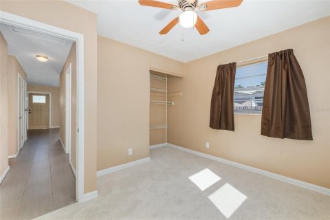 Villa ou maison à vendre à Tampa, Floride: 3 chambres, 101.64 m2 № 2401207 - photo 28