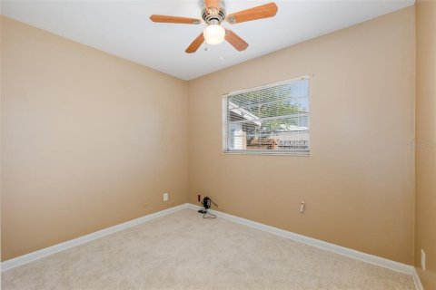 Villa ou maison à vendre à Tampa, Floride: 3 chambres, 101.64 m2 № 2401207 - photo 2
