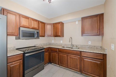 Villa ou maison à vendre à Tampa, Floride: 3 chambres, 101.64 m2 № 2401207 - photo 23