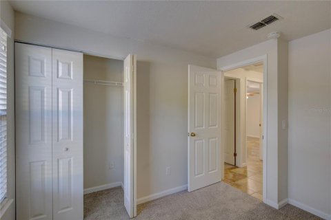 House in New Port Richey, Florida 3 bedrooms, 129.32 sq.m. № 1677680 - photo 17