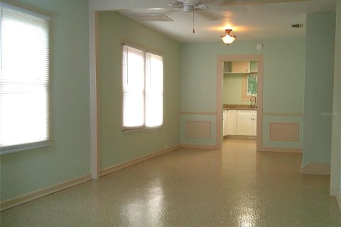 Apartamento en alquiler en Seffner, Florida, 2 dormitorios, 83.61 m2 № 1898893 - foto 2