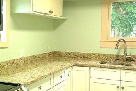 Apartamento en alquiler en Seffner, Florida, 2 dormitorios, 83.61 m2 № 1898893 - foto 3