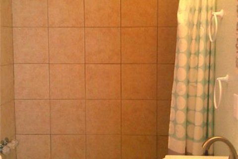 Apartamento en alquiler en Seffner, Florida, 2 dormitorios, 83.61 m2 № 1898893 - foto 11