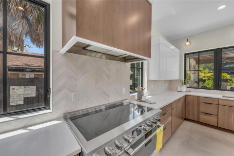 Casa en venta en Sarasota, Florida, 4 dormitorios, 354.24 m2 № 1876573 - foto 26