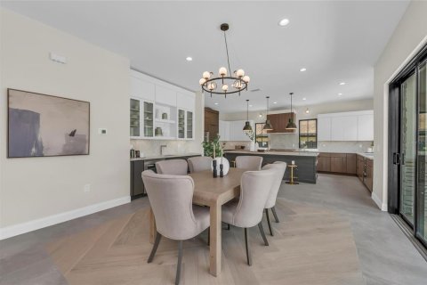 Casa en venta en Sarasota, Florida, 4 dormitorios, 354.24 m2 № 1876573 - foto 17