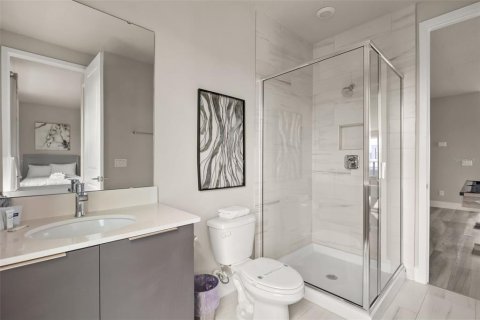 Condominio en venta en Four Corners, Florida, 5 dormitorios, 251.11 m2 № 2235920 - foto 10