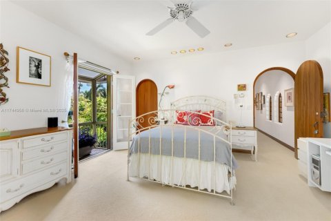 Casa en venta en Miami, Florida, 7 dormitorios, 637.5 m2 № 1711004 - foto 18
