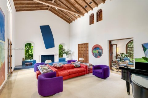 Casa en venta en Miami, Florida, 7 dormitorios, 637.5 m2 № 1711004 - foto 9