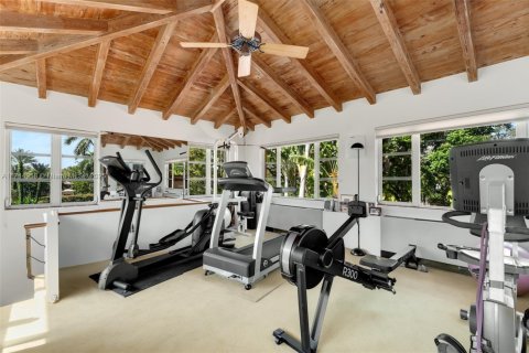 Casa en venta en Miami, Florida, 7 dormitorios, 637.5 m2 № 1711004 - foto 20