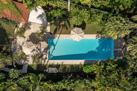 Casa en venta en Miami, Florida, 7 dormitorios, 637.5 m2 № 1711004 - foto 26