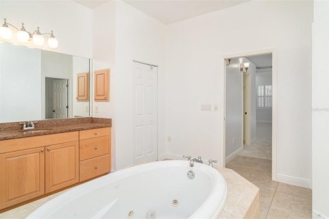 Villa ou maison à vendre à Bradenton, Floride: 4 chambres, 325.16 m2 № 1686447 - photo 28