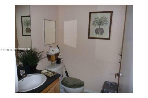 Adosado en alquiler en North Miami Beach, Florida, 3 dormitorios, 104.33 m2 № 2054220 - foto 6