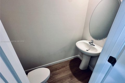 Touwnhouse à louer à Lehigh Acres, Floride: 3 chambres, 136.01 m2 № 1998366 - photo 26