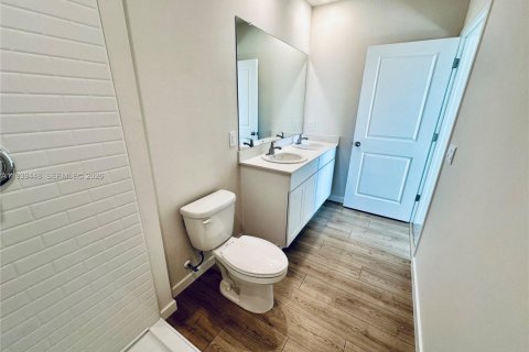 Touwnhouse à louer à Lehigh Acres, Floride: 3 chambres, 136.01 m2 № 1998366 - photo 18