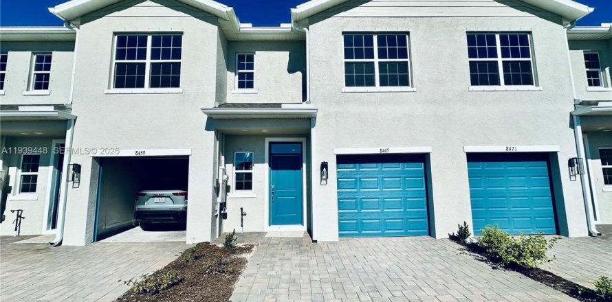Touwnhouse à Lehigh Acres, Floride 3 chambres, 136.01 m2 № 1998366
