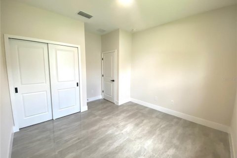 House in Sebring, Florida 3 bedrooms, 131.92 sq.m. № 1912250 - photo 23
