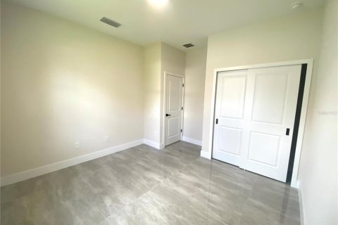 House in Sebring, Florida 3 bedrooms, 131.92 sq.m. № 1912250 - photo 24