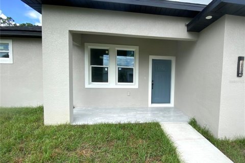 House in Sebring, Florida 3 bedrooms, 131.92 sq.m. № 1912250 - photo 3