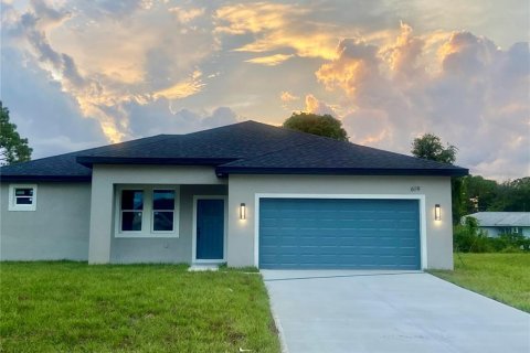 House in Sebring, Florida 3 bedrooms, 131.92 sq.m. № 1912250 - photo 1