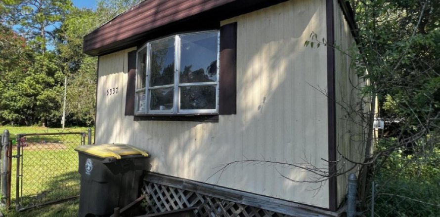 House in Jacksonville, Florida 2 bedrooms, 71.53 sq.m. № 770824