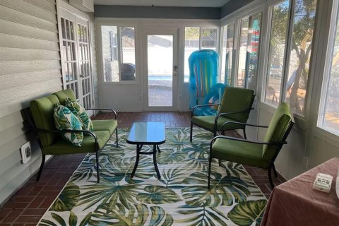 Villa ou maison à vendre à Seminole, Floride: 4 chambres, 176.51 m2 № 2421587 - photo 17