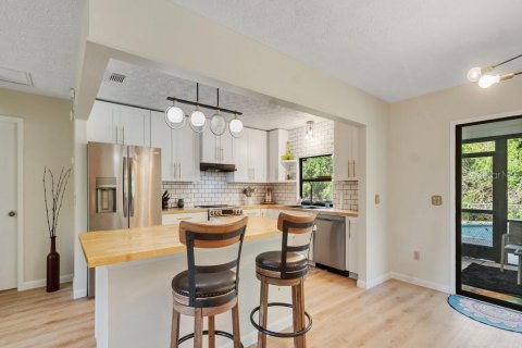 Casa en venta en St. Lucie, Florida, 3 dormitorios, 115.76 m2 № 2384276 - foto 8