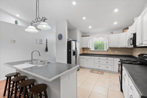 Casa en venta en Chiefland, Florida, 3 dormitorios, 150.5 m2 № 1744918 - foto 3