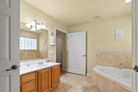 Casa en venta en Chiefland, Florida, 3 dormitorios, 150.5 m2 № 1744918 - foto 12