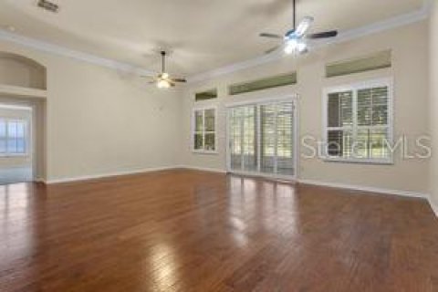 House in Leesburg, Florida 2 bedrooms, 242.57 sq.m. № 1877261 - photo 11