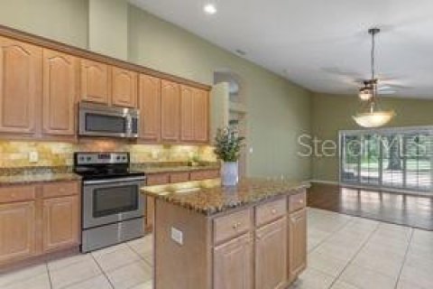 House in Leesburg, Florida 2 bedrooms, 242.57 sq.m. № 1877261 - photo 18