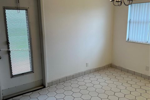 Condo in Delray Beach, Florida, 2 bedrooms  № 1862070 - photo 6