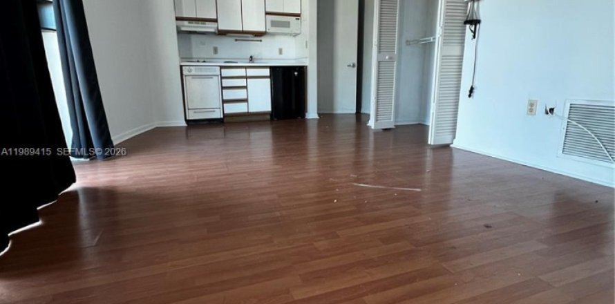 Studio à South Miami, Floride № 2051513