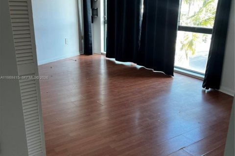 Appartement à louer à South Miami, Floride: 27.87 m2 № 2051513 - photo 3