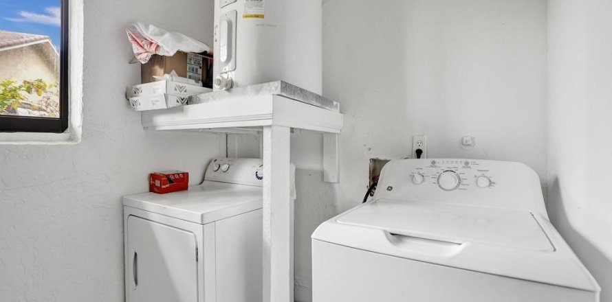 Дом в Делрей-Бич, Флорида 4 спальни, 229.28м2 № 1185242