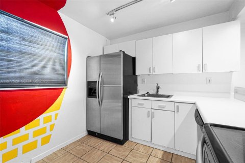 Купить кондоминиум в Майами-Бич, Флорида 1 спальня, 67.82м2, № 2043479 - фото 6