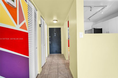 Купить кондоминиум в Майами-Бич, Флорида 1 спальня, 67.82м2, № 2043479 - фото 5